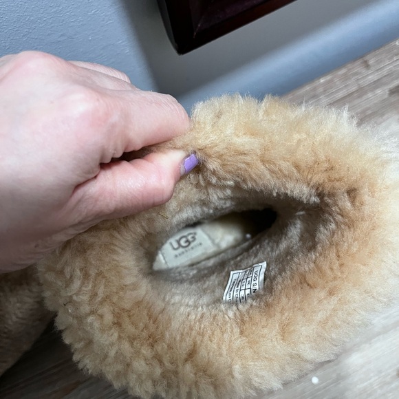 UGG Maylin Boots - Picture 8 of 8